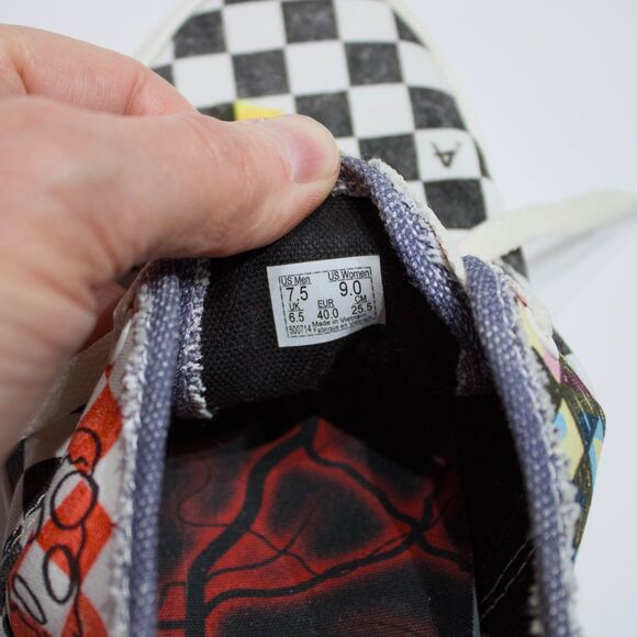 Vans x Stranger Things Surfer Boy Pizza Check Skate Shoes Women Size 9 (7.5 Men) - Picture 7 of 14